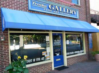 photo of Troika Gallery entrance in downtown Easton